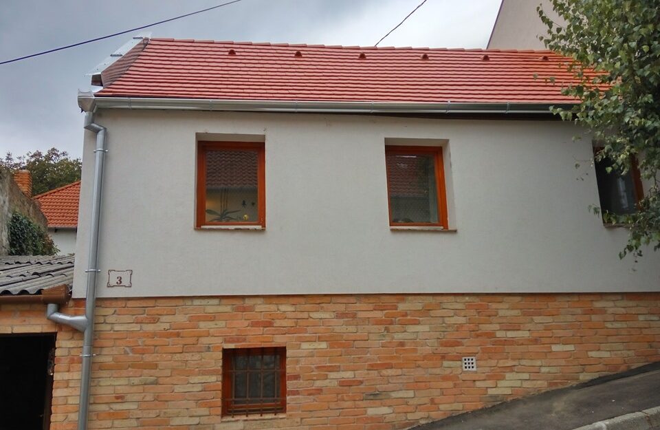 Pécs Tettye 2,5 szobás családi ház