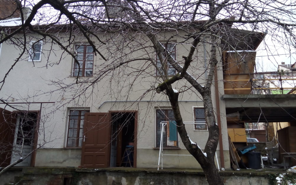 Pécs, Ignác utca felújítandó családi ház